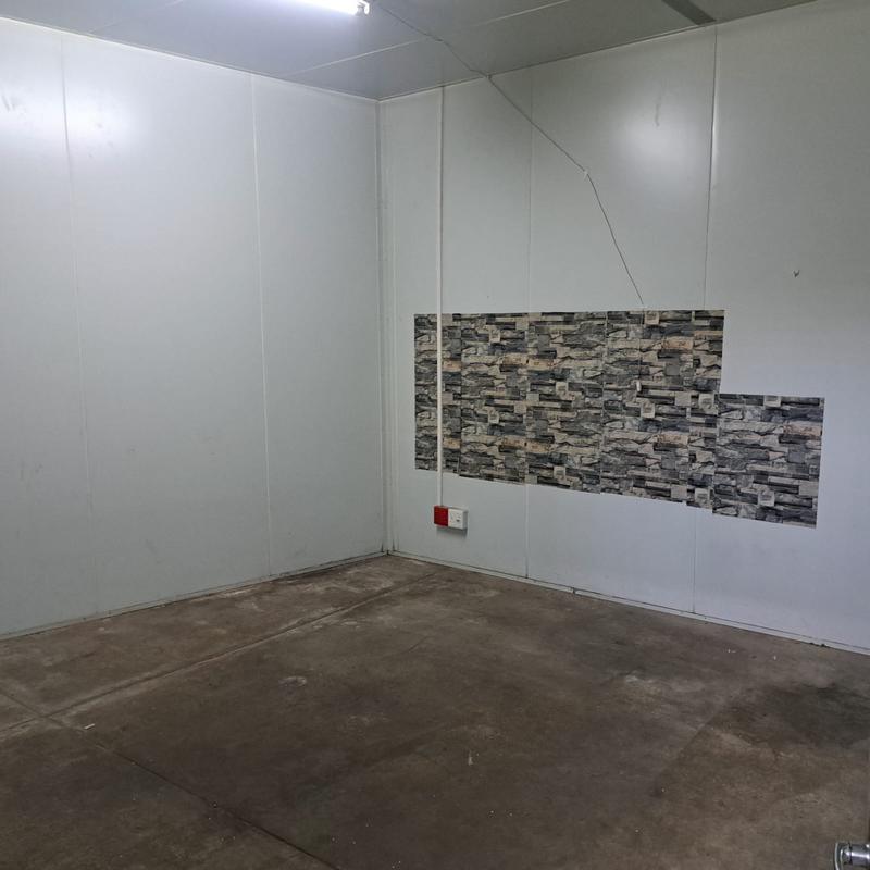 To Let commercial Property for Rent in Neave Industrial Eastern Cape